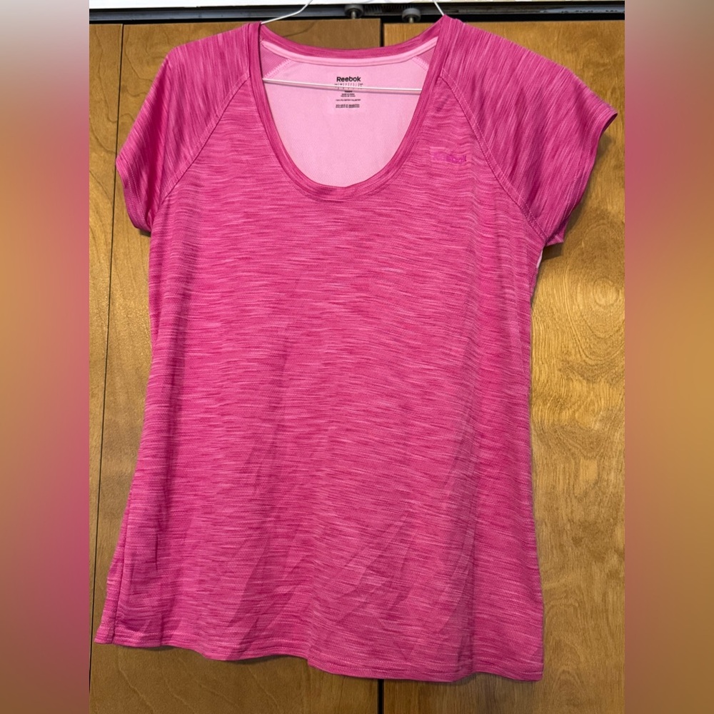 CLEARANCE Reebok Women's Vibrant Pink Short Sleeve Tee